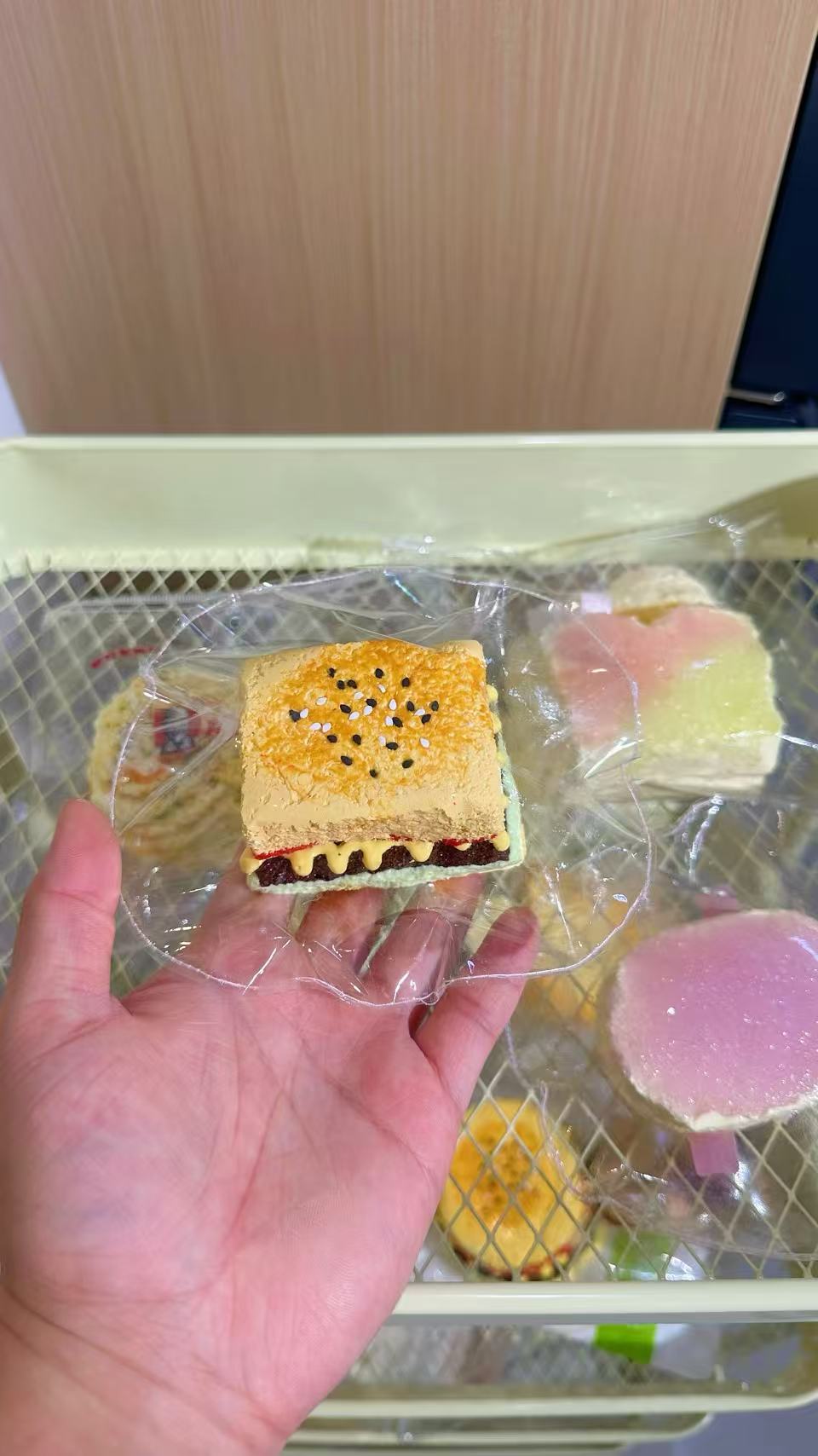 ハンバーガー型ミニ食パン
